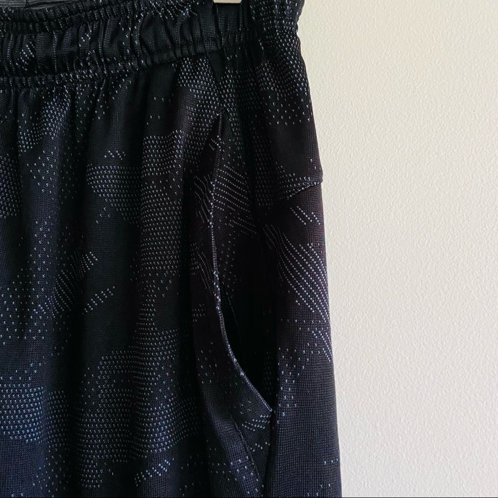 CHAMPION Athletic Shorts Black Medium - Picture 2 of 5